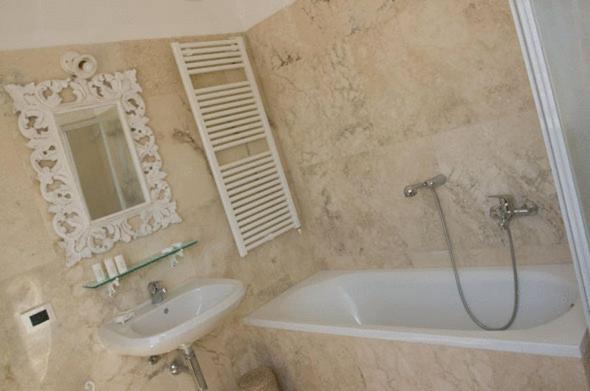 Hotel Bagni Lido فادا الغرفة الصورة